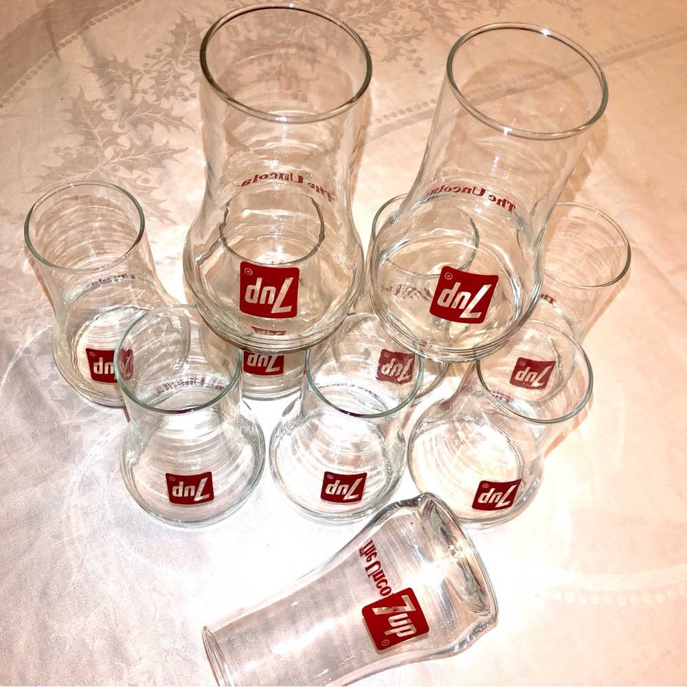 Set of 10 Rare Beverage Glasses 7UP which are Upside Down. Vintage!